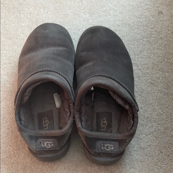 UGG Shoes - Ugh slippers size 7